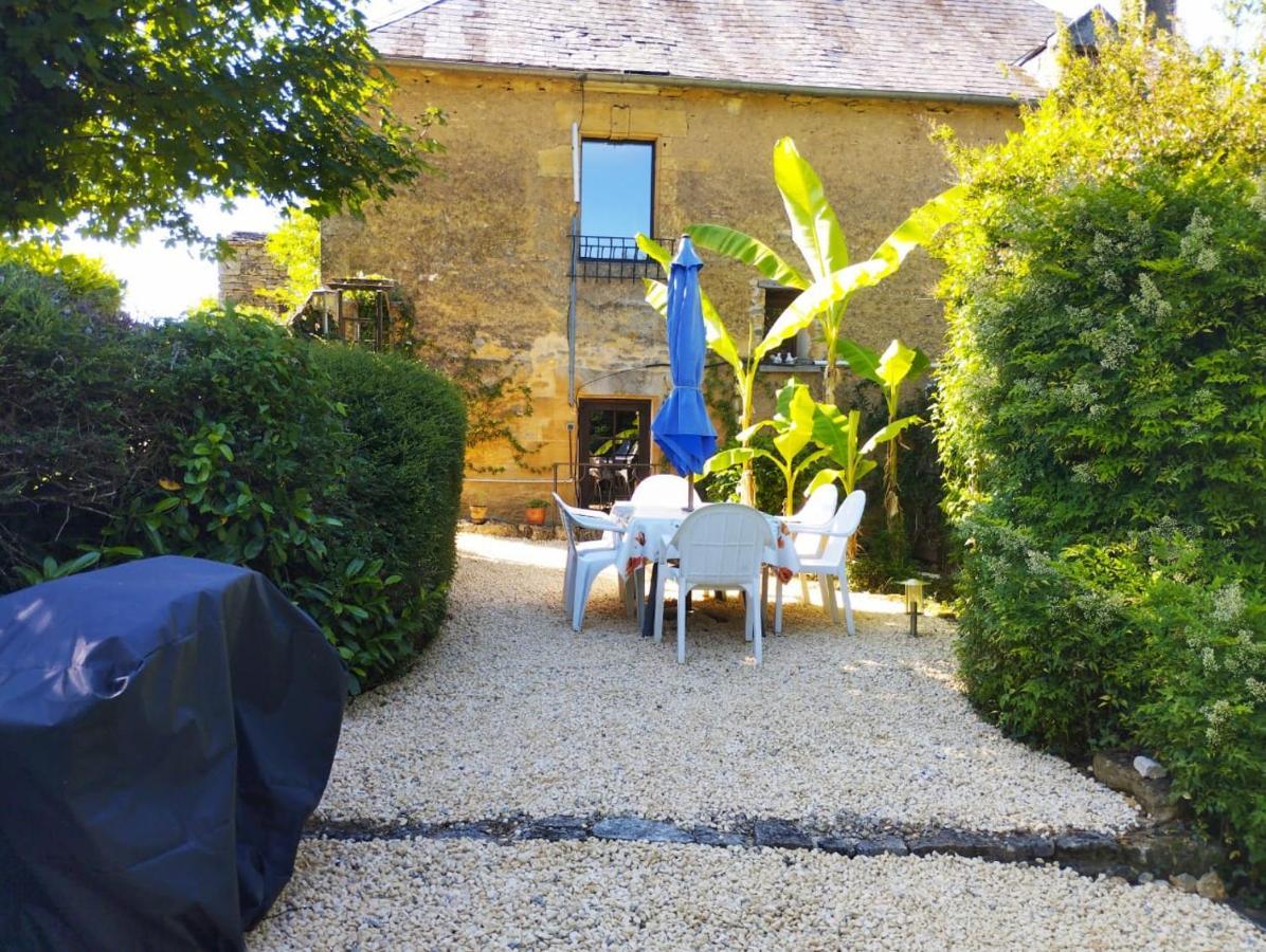 La Vieille Ferme: Superbe Complexe De 3 Gites En Pierre Avec Piscine Au Coeur Du Perigord Noir Saint-Genies Exterior foto
