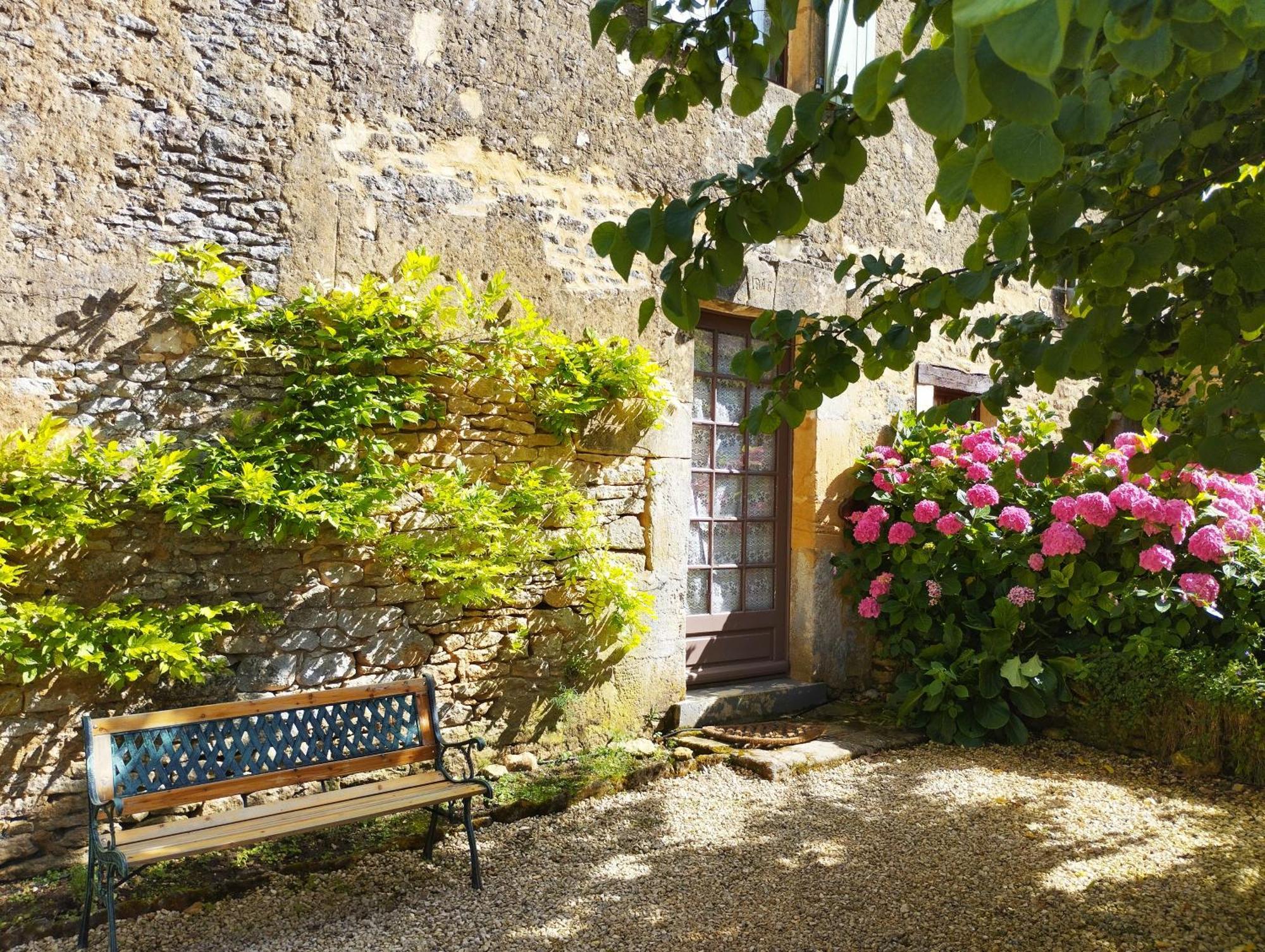 La Vieille Ferme: Superbe Complexe De 3 Gites En Pierre Avec Piscine Au Coeur Du Perigord Noir Saint-Genies Exterior foto